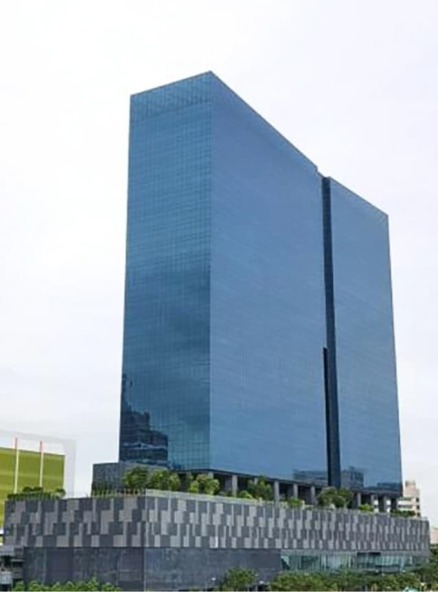 シンガポール